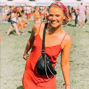 Meet your Posher, Larla